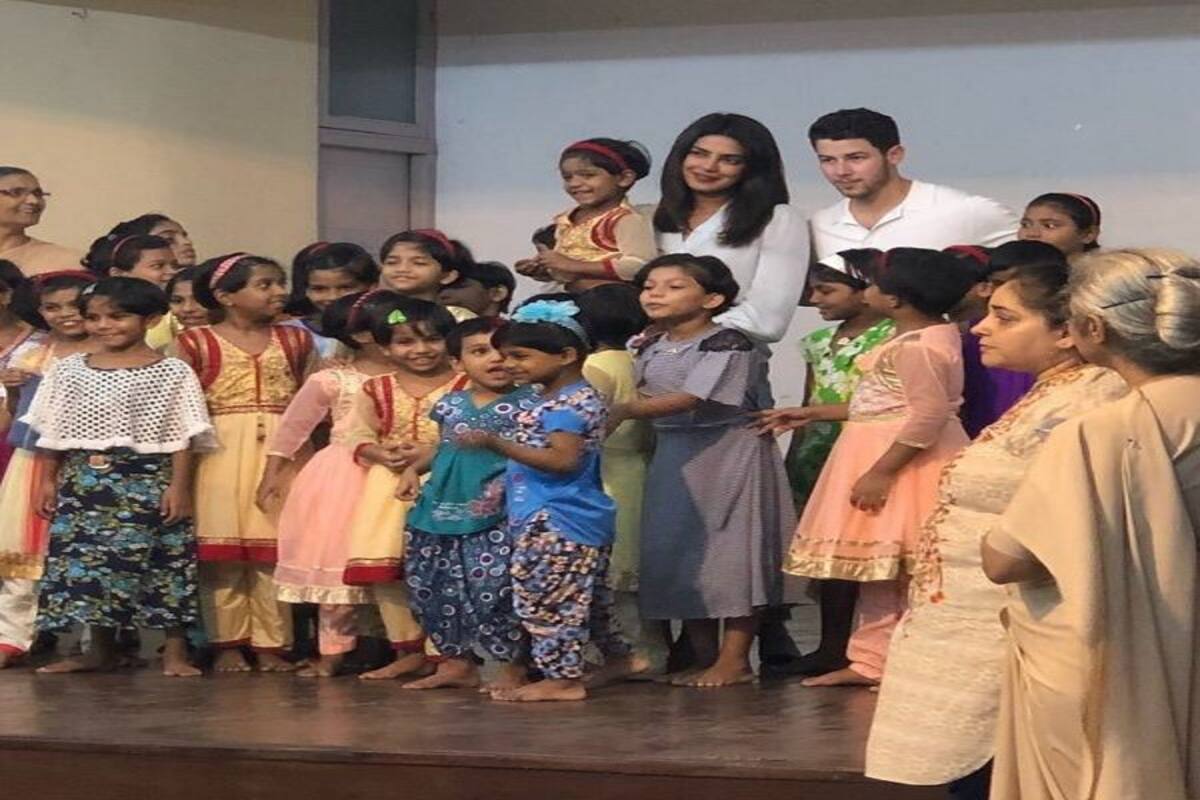 Here Are Some Unseen Pics Of Priyanka Chopra And Nick Jonas Spending Time With Orphanage Kids Bollywood Life Save an orphan from severe hunger,donate to the nearest orphanage home today. some unseen pics of priyanka chopra