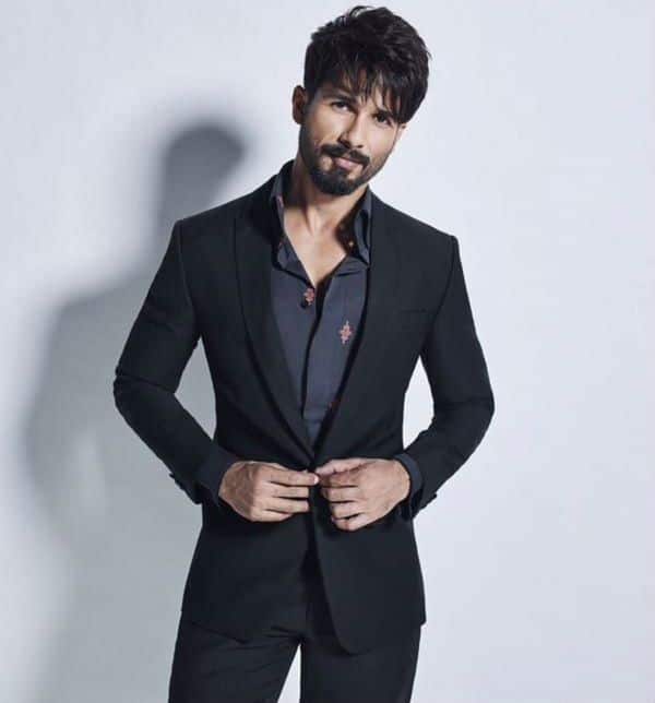 Zain Kapoor first pic along with parents Shahid Kapoor & Mira Rajput