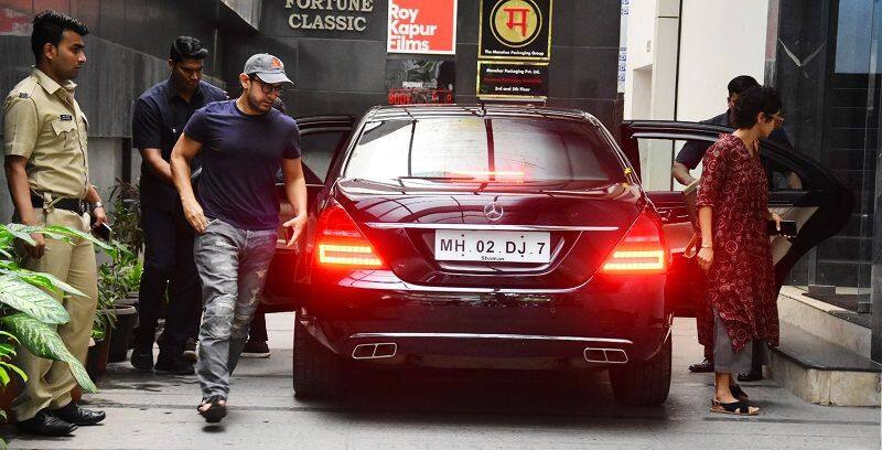 [HQ Pics] Aamir Khan attends a quick meeting at the Producers' Guild on how to make Bollywood safer for women