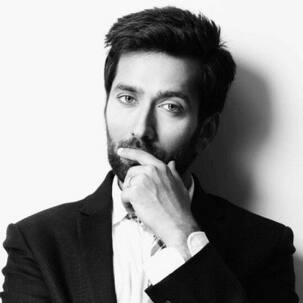 पुलवामा आतंकी हमले में शहीद सैनिकों की श्रद्धांजलि सभा से वायरल हुई राहुल गांधी की फोटो, टीवी स्टार नुकुल मेहता से लेकर यूजर्स तक ने किए तीखे कमेंट्स