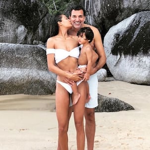 Lisa Haydon celebrates her wedding anniversary with hubby Dino Lalvani, shares a perfect family portrait - view pic
