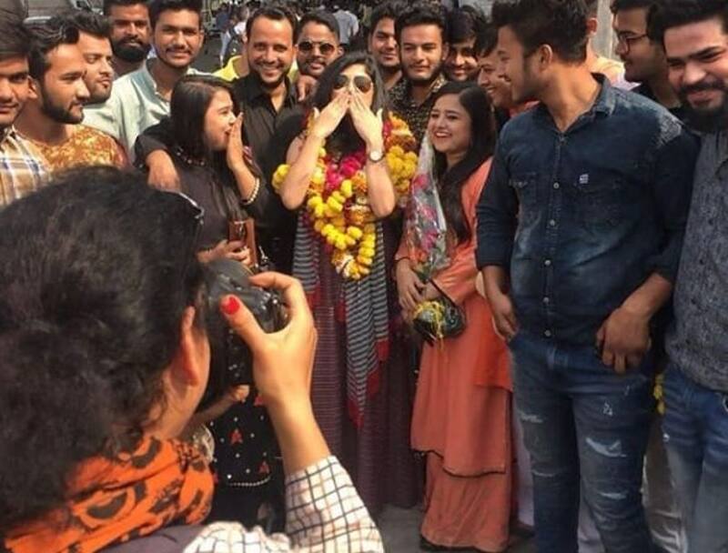 Bigg Boss 12 contestant Saba Khan gets a hero's welcome in Jaipur - view pics!