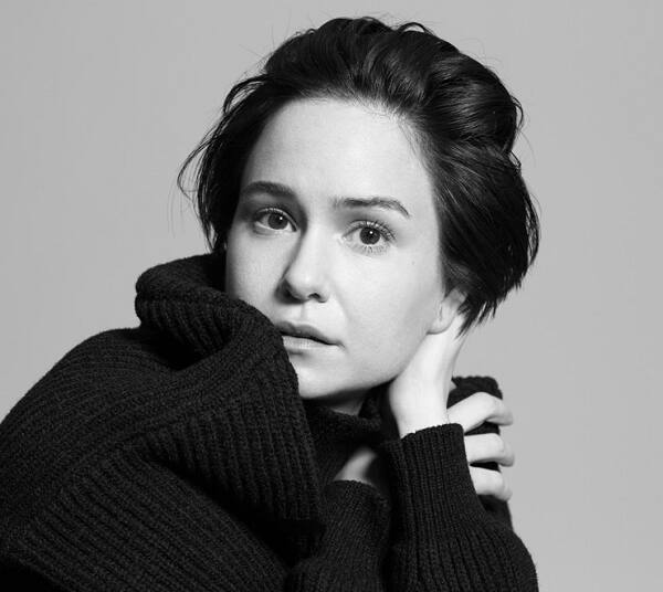 Fantastic Beasts actress Katherine Waterston on J. K. Rowling: She is ...