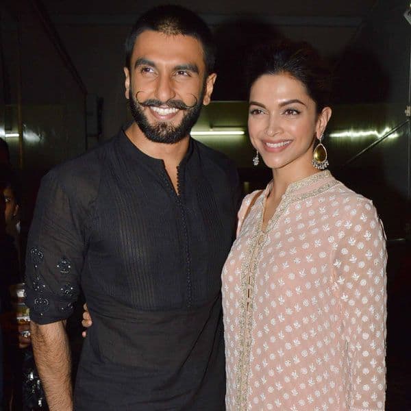 #DeepVeerKiShaadi: फैंस को करना पड़ेगा थोड़ा और इंतजार, आज इस वक्त खुद दीपिका-रणवीर शेयर करेंगे अपनी शादी की तस्वीरें