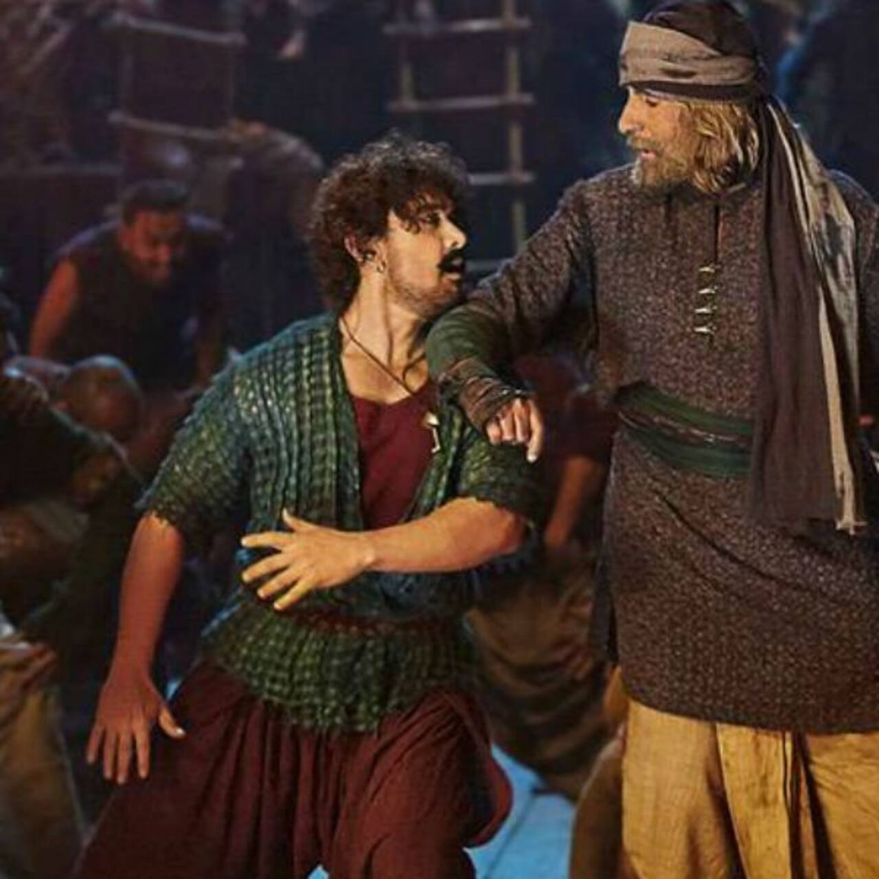 OMG! 100 करोड़ रुपये के क्लब में शामिल होने वाली अमिताभ बच्चन के करियर की पहली फिल्म बनी 'ठग्स ऑफ हिंदोस्तान', हैरान हो जाएंगे फैंस