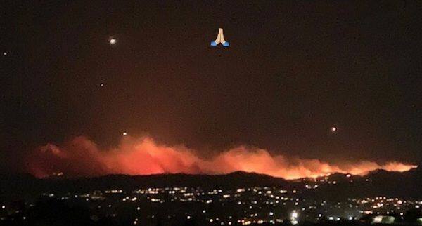 Wildfire forces Kim Kardashian to evacuate her home - view pics ...