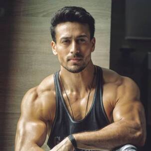 Tiger Shroff copies steps of late legend Michael Jackson; calls himself a 'MJ wannabe'