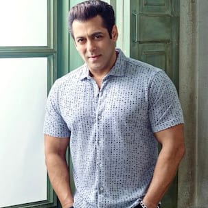 Exclusive! Hey Salman Khan, Santa wants to gift you THIS for Christmas and we are low-key wishing the same