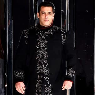 Tarot predicts that birthday boy Salman Khan will give marriage a serious thought in 2019