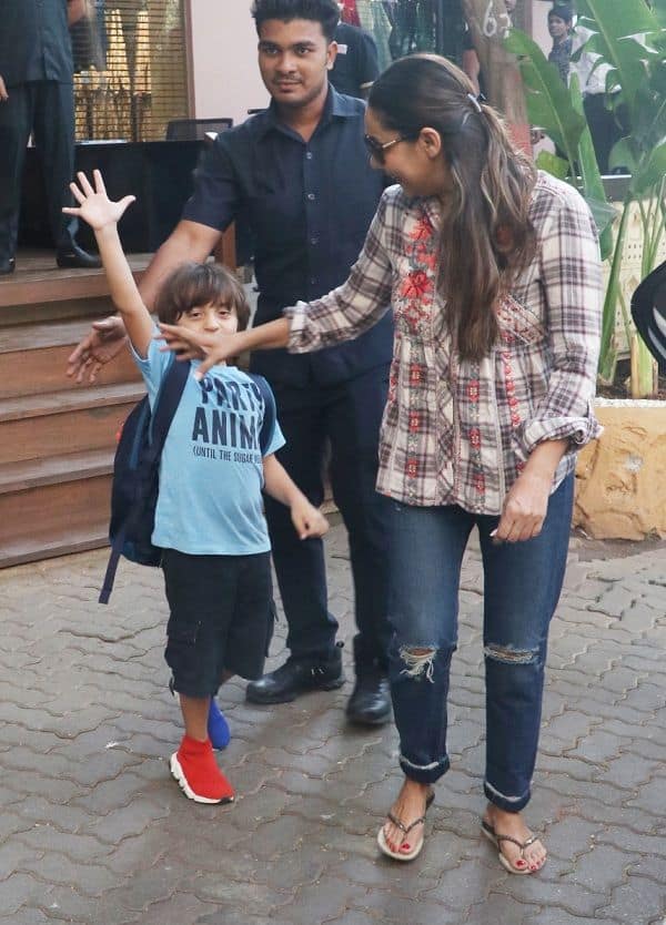 We have proof that AbRam Khan is inspired by Kareena 