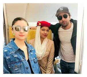 We can't stop tripping on Alia Bhatt's glares in this PICTURE with Ranbir Kapoor!
