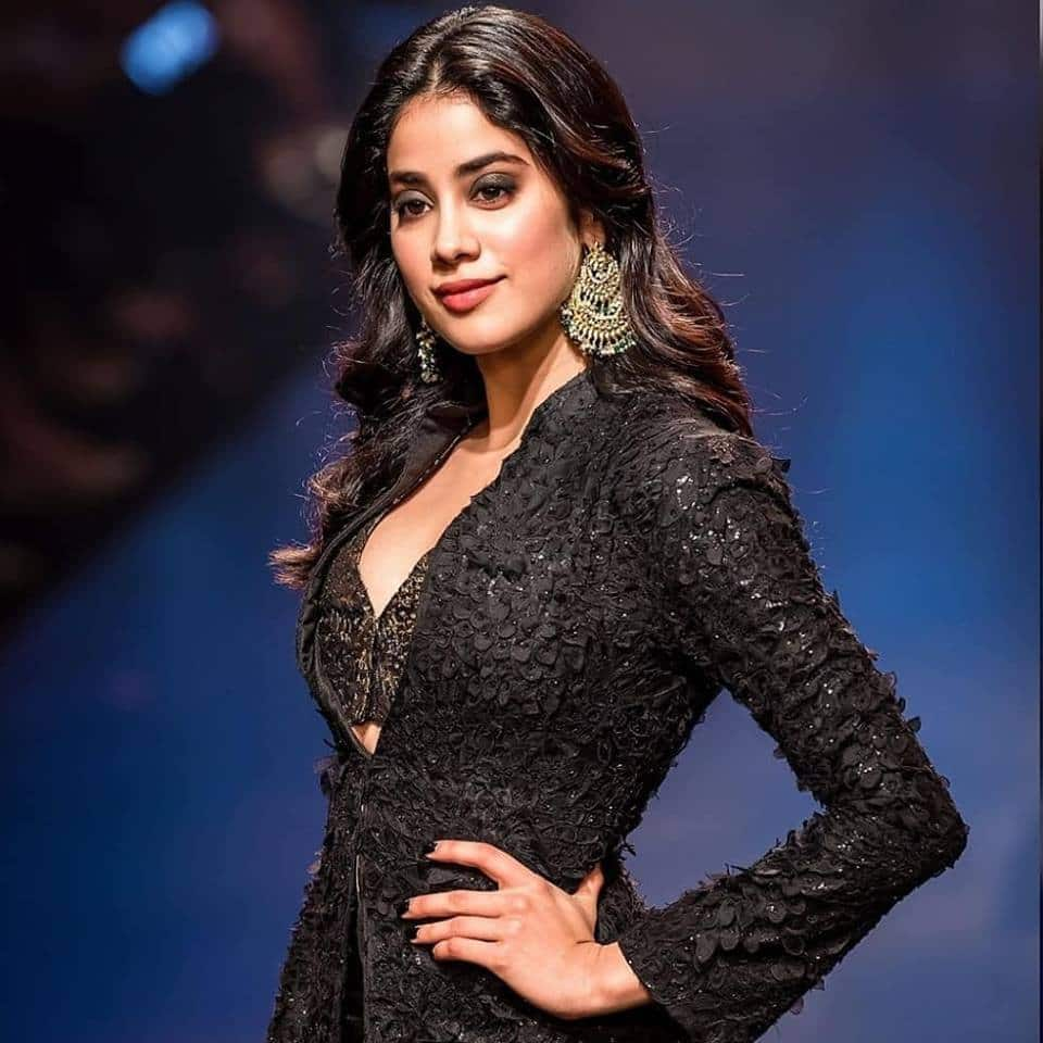 Janhvi Kapoor to debut in Tamil cinema with Pink remake