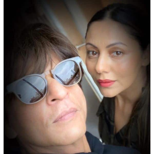 Shah Rukh Khan shares the SWEETEST message for Gauri to mark World ...