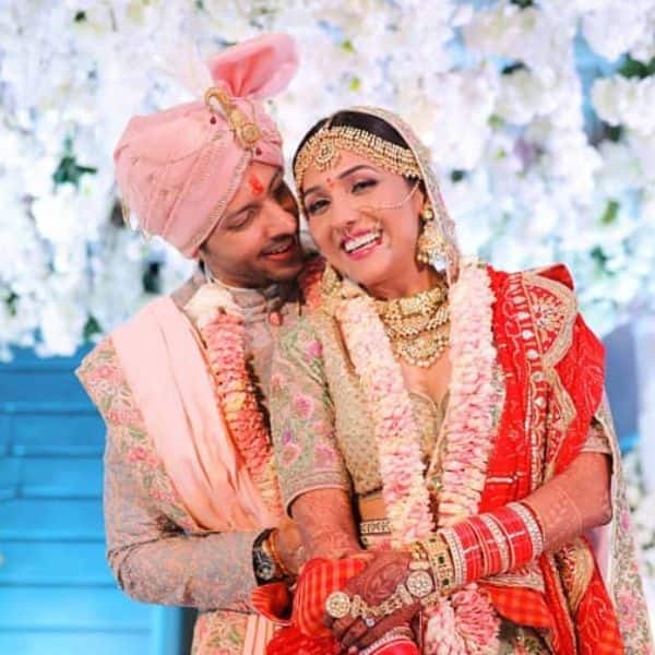 Newlywed Neeti Mohan has the best birthday gift for husband Nihar Pandya -  watch video - Bollywood News & Gossip, Movie Reviews, Trailers & Videos at  Bollywoodlife.com
