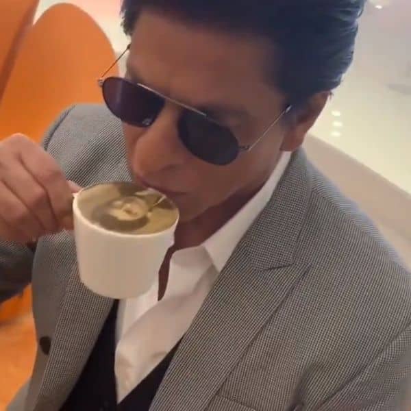 Shah Rukh Khan shares a video sipping coffee which leaves fans guessing –  watch here - Bollywood News & Gossip, Movie Reviews, Trailers & Videos at  Bollywoodlife.com