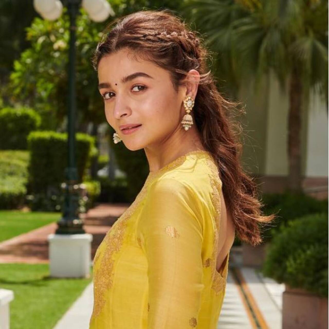 Alia Bhatt reveals she would have loved to vote in Lok Sabha Elections ...