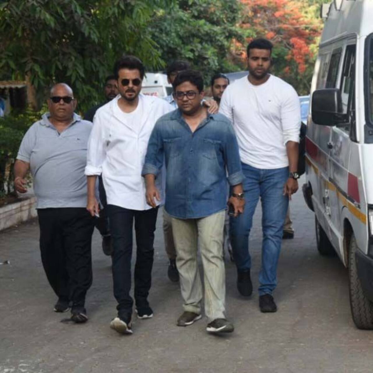 आखिरी अलविदा कहने पहुंचे अनिल