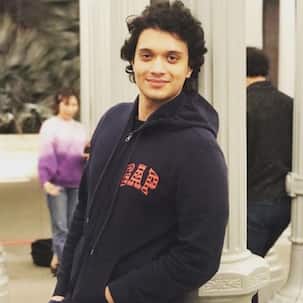 डायरेक्टर राजकुमार संतोषी ने मात्र 60 दिनों में पूरी की मिथुन चक्रवर्ती के बेटे नमाशी चक्रवर्ती की फिल्म 'बैड बॉय'