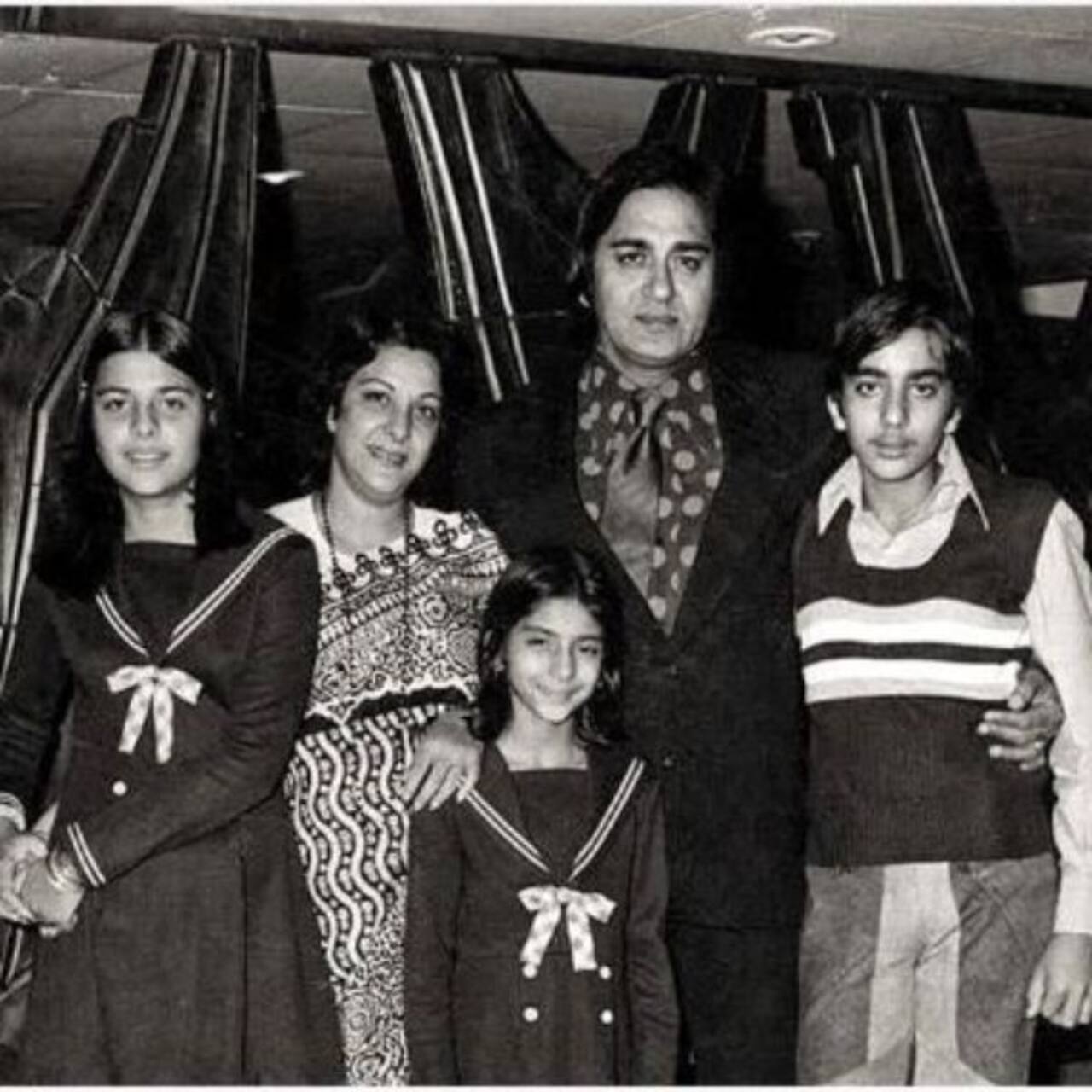 On Sunil Dutt's death anniversary, Sanjau Dutt shares a throwback ...