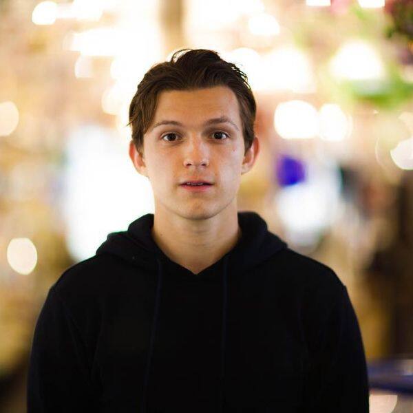 Tom Holland gives out a major SPOILER from Spider-Man: Far ...