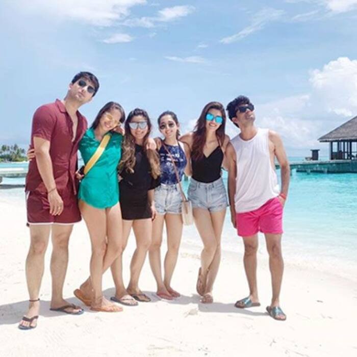 दोस्तों संग किया धमाल