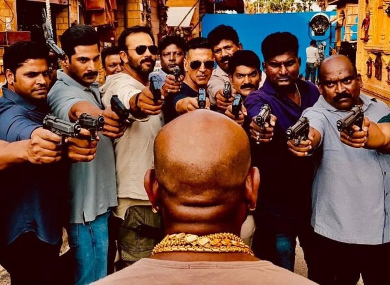 Akshay Kumar and team Sooryavashi point guns at the fight master as the schedule wraps up