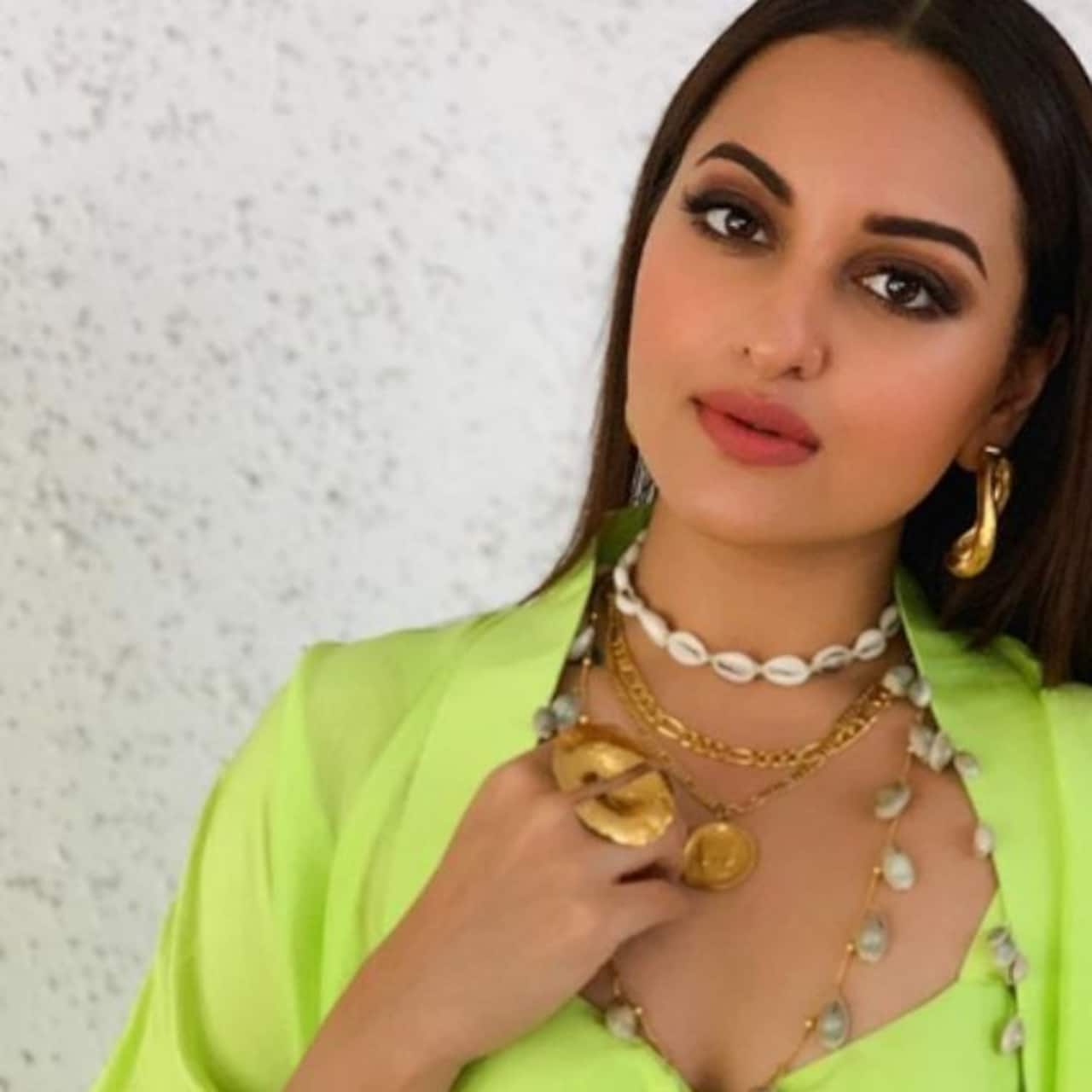 Sonakshi Sinha Clears The Air No Love Triangle In Dabangg 3 Bollywood News And Gossip Movie