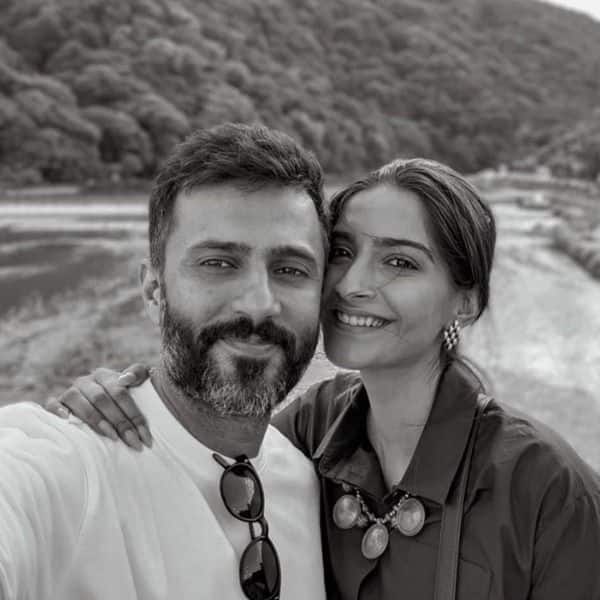 Sonam Kapoor's romantic note for hubby and 'best friend' Anand Ahuja is too good to be missed - view pics Sonam Kapoor's romantic note for hubby and 'best friend' Anand Ahuja is too good to be missed - view pics