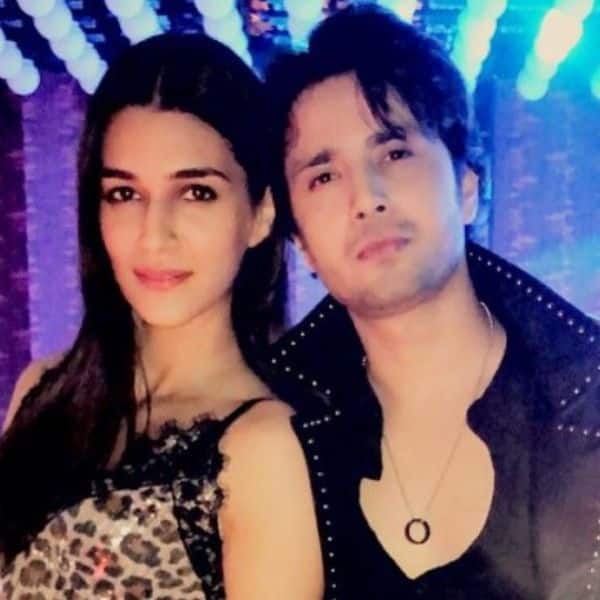 Hamari Bahu Silk actor Zaan Khan and Kriti Sanon are thick as thieves and  these pictures are proof! - Bollywood News & Gossip, Movie Reviews,  Trailers & Videos at Bollywoodlife.com