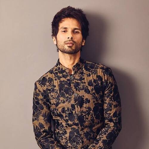 Krishan Kumar Latest News Photos And Videos Of Krishan Kumar Bollywood Life Kabir singh actress kiara advani shared a heartfelt note on social media as her film completes one month at the box office but it's shahid kapoor's further in her post, kiara singled out a note for shahid and wrote: bollywood life