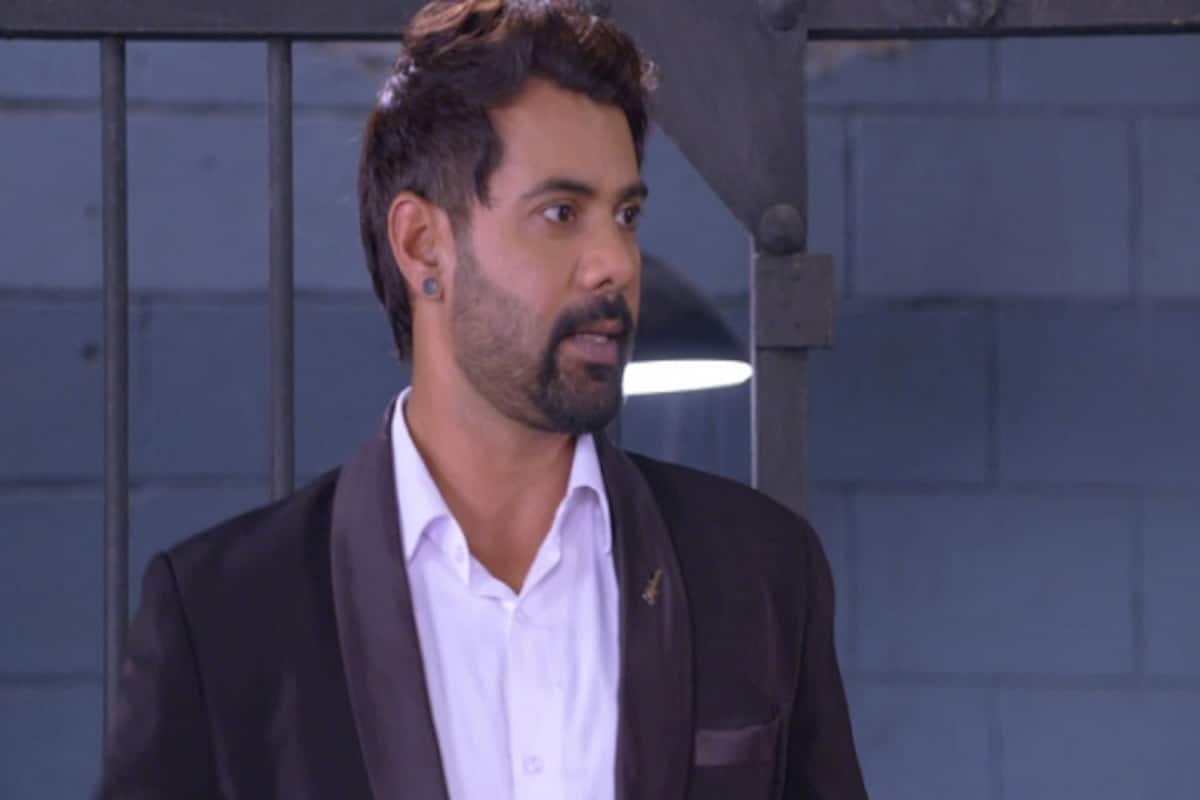 Kumkum Bhagya 2 August 2019 Preview: Will Abhi and Pragya finally come  face-to-face? | Bollywood Life