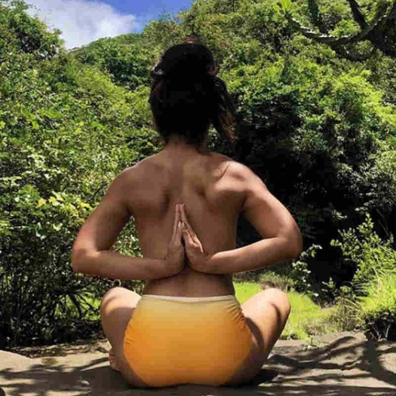 Abigail Pande surprised people with his yoga