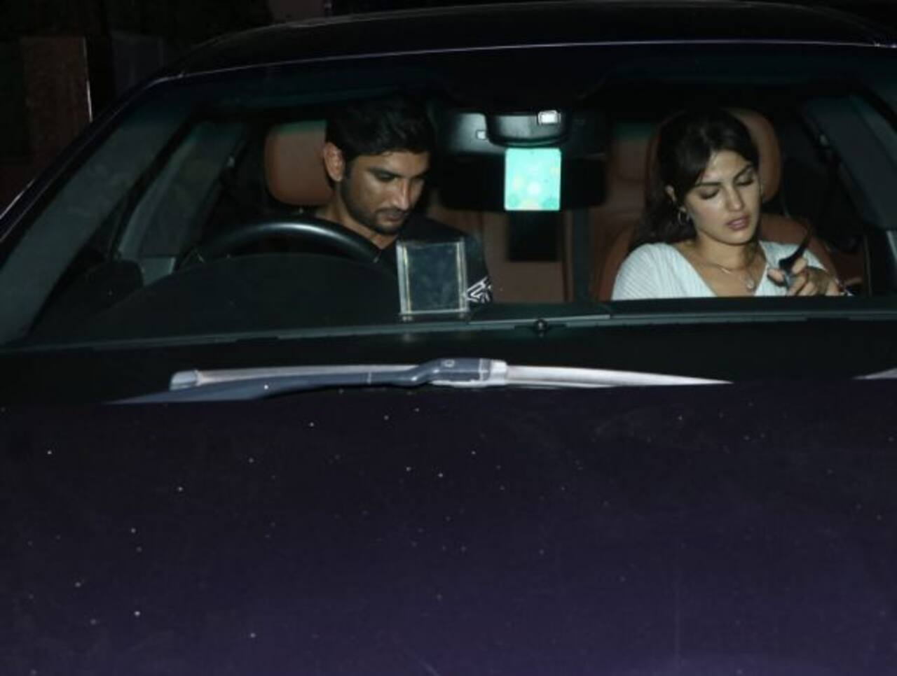 Sushant Singh Rajput And Alleged Girlfriend Rhea Chakraborty Spotted On 