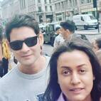 Mahesh Babu is a workaholic and wife Namrata Shirodkar proves it with this picture