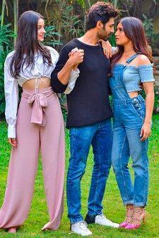 Pati Patni Aur Woh Full Movie Download 