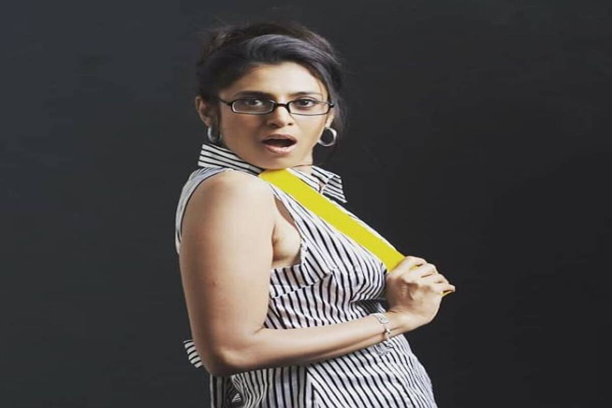 Bigg Boss Tamil 3 Kasthuri Shankar Beats Vanitha Vijaykumar To Become The Highest Paid Contestant Bollywood Life