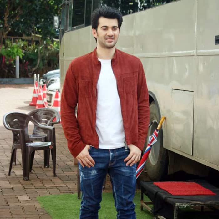 Karan Deol का दिखा स्टाइलिश अंदाज