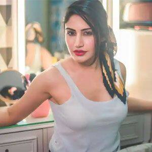 Which Bollywood actor should be paired opposite Surbhi Chandna?