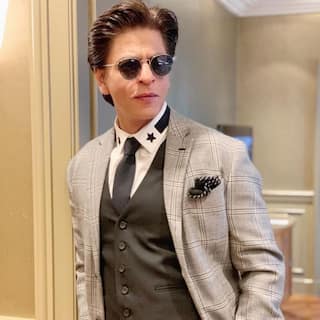 Shah Rukh Khan reveals if he's quit smoking, reacts to troll on