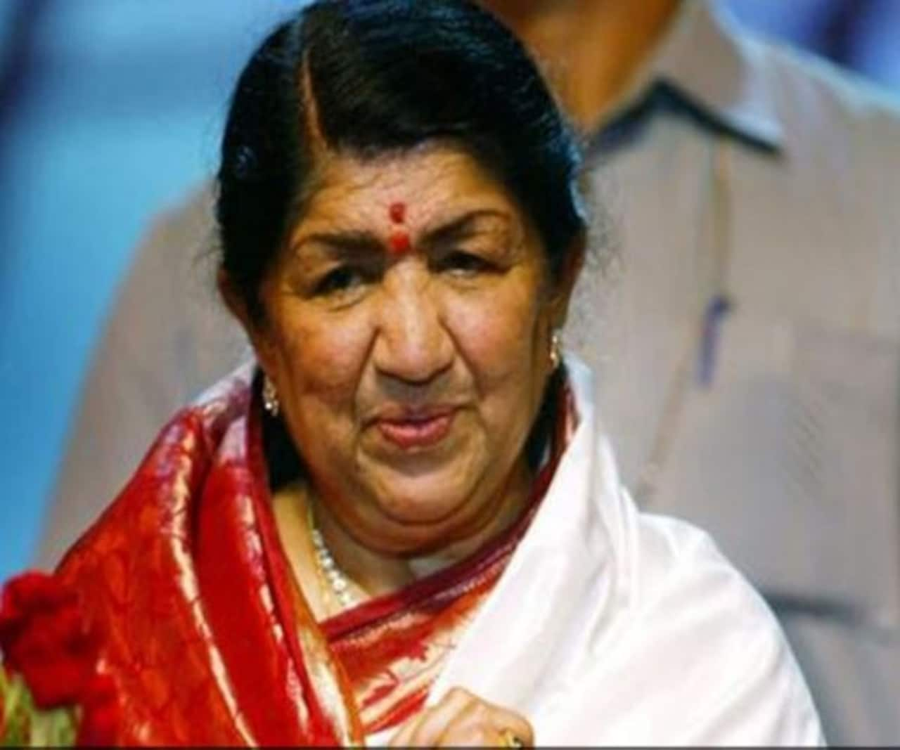 Lata Mangeshkar returns home after being admitted for a while for ...