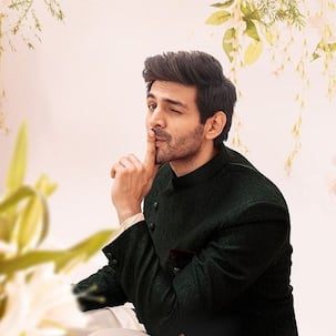 Kartik Aaryan ने शुरू की 'दोस्ताना 2' के तीसरे शेड्यूल की शूटिंग, इस अंदाज में फैंस को दी जानकारी