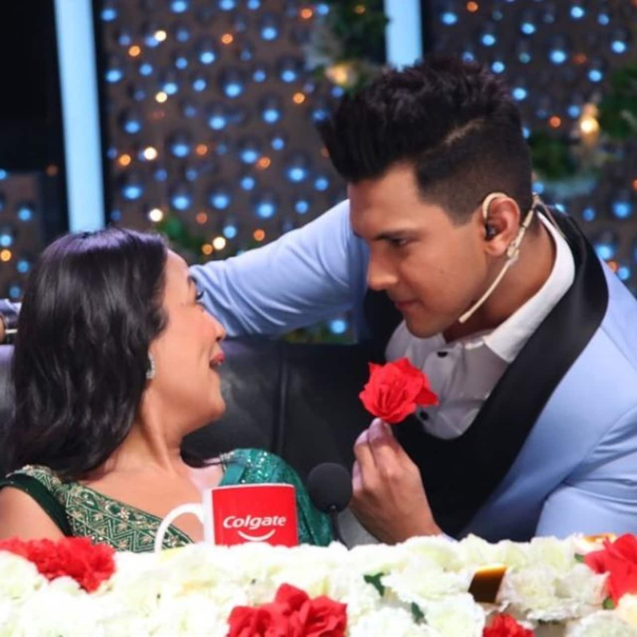 Indian Idol 11 Neha Kakkar Wears Bride To Be Glasses Aditya Narayan Gives Her A Rose 