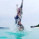 देखिए Malaika Arora के swimwear Photos