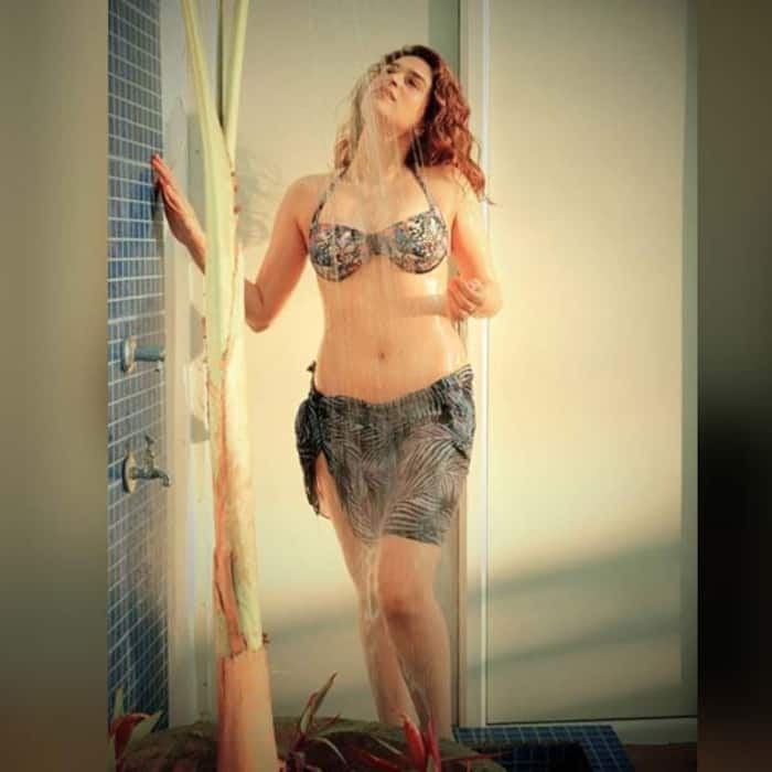 पानी में लगा दी है आग