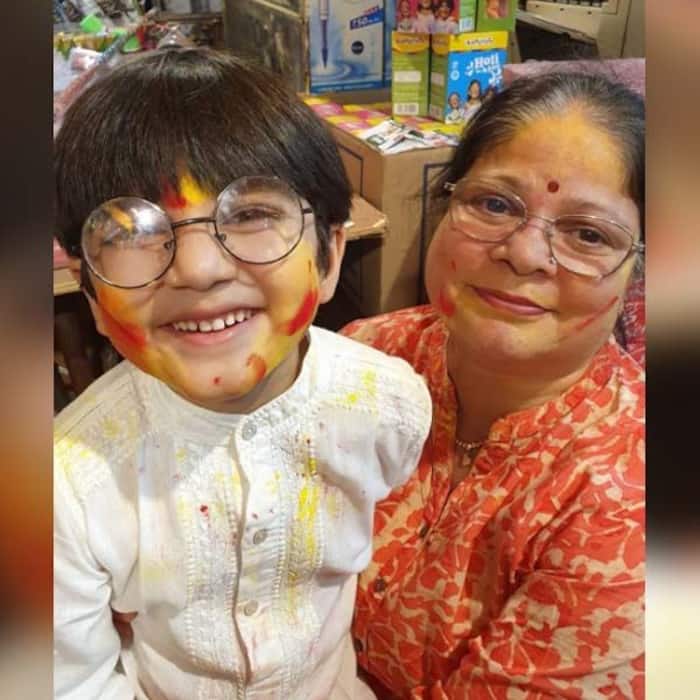 खुशी से फूले नहीं समाए तन्मय