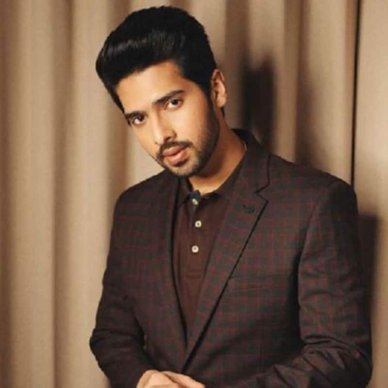 Armaan Malik deletes all his Instagram posts with a cryptic note, and we wonder what’s happening?