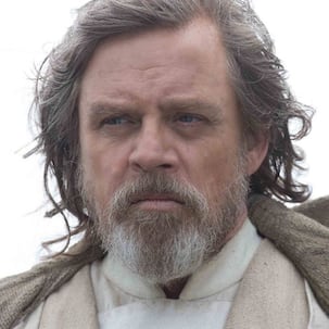 Mark Hamill aka Luke Skywalker pens heartfelt note for Star Wars fans, says, 'We have all become family'