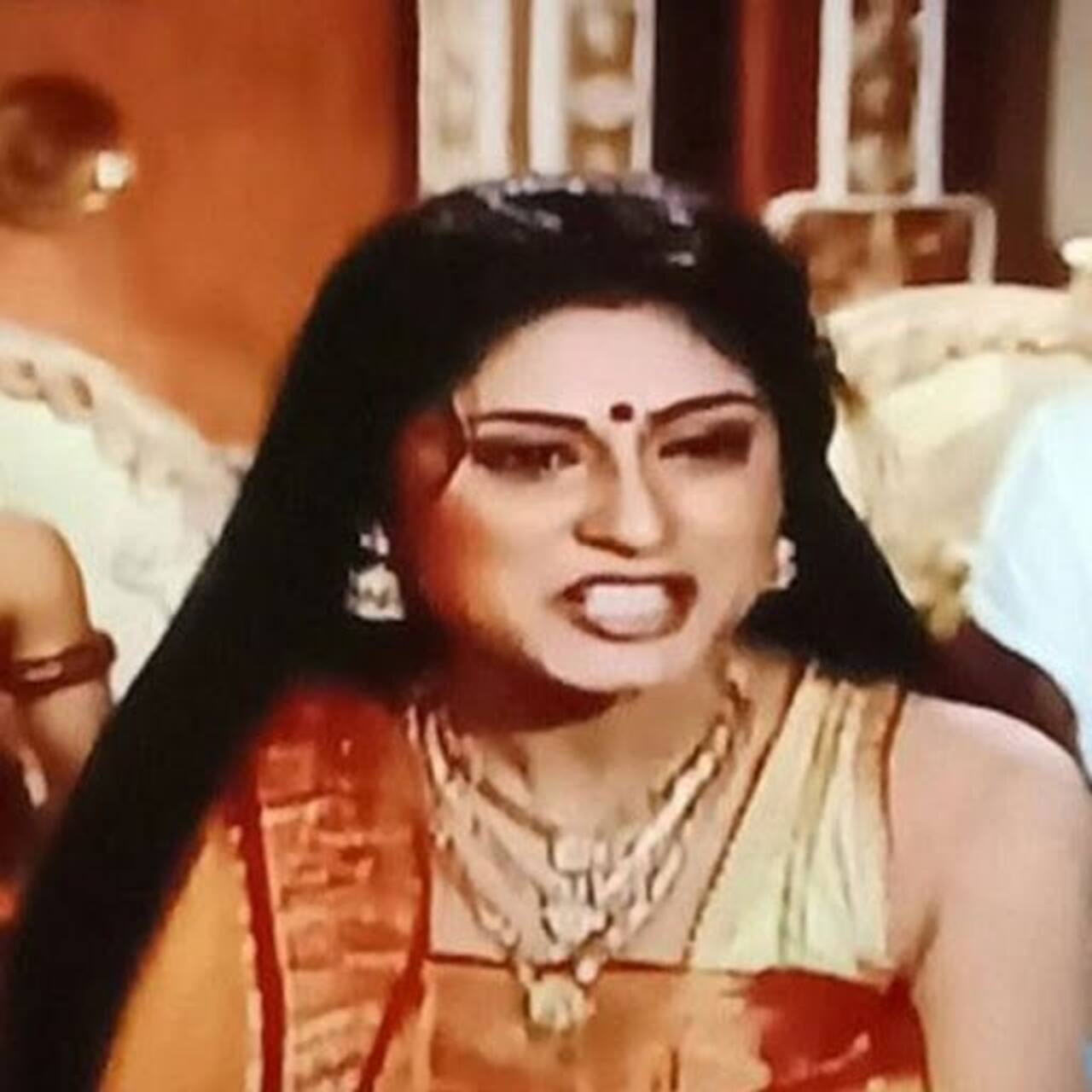 Mahabharat: Netizens laud Roopa Ganguly aka Draupadi and Nitish Bharadwaj  aka Shri Krishna for their mind-blowing performances in the Cheer Haran  episode