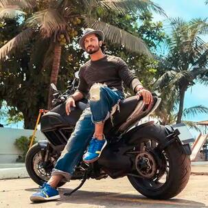 Is Vidyut Jammwal in a relationship?