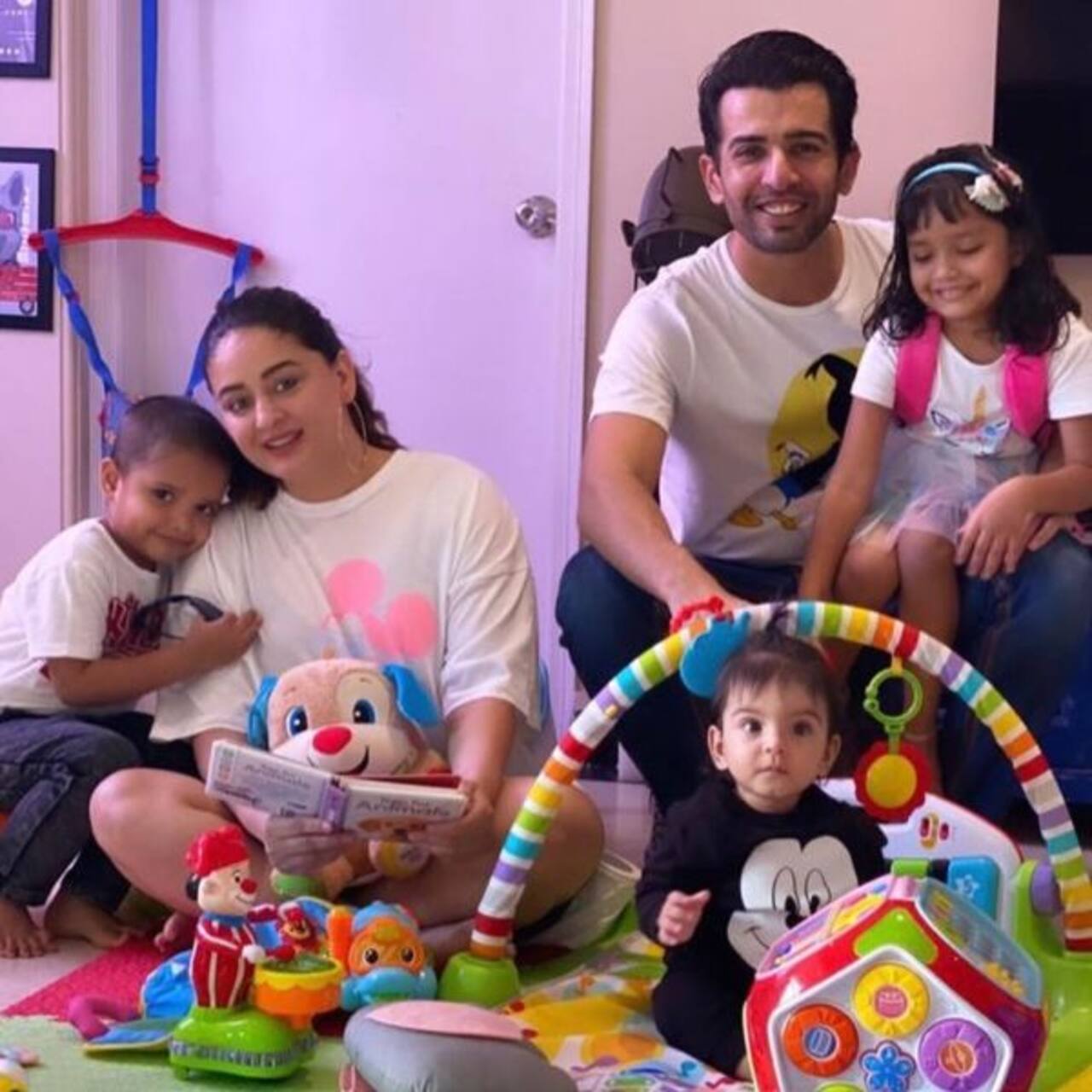 Mother's Day 2020: Mahhi Vij shares an emotional note for her kids with a beautiful family picture